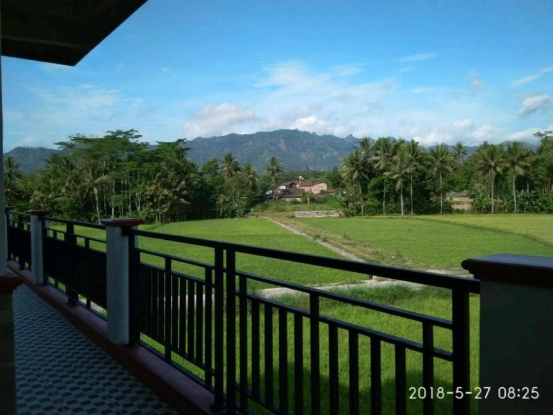 lilik  homestay Borobudur.