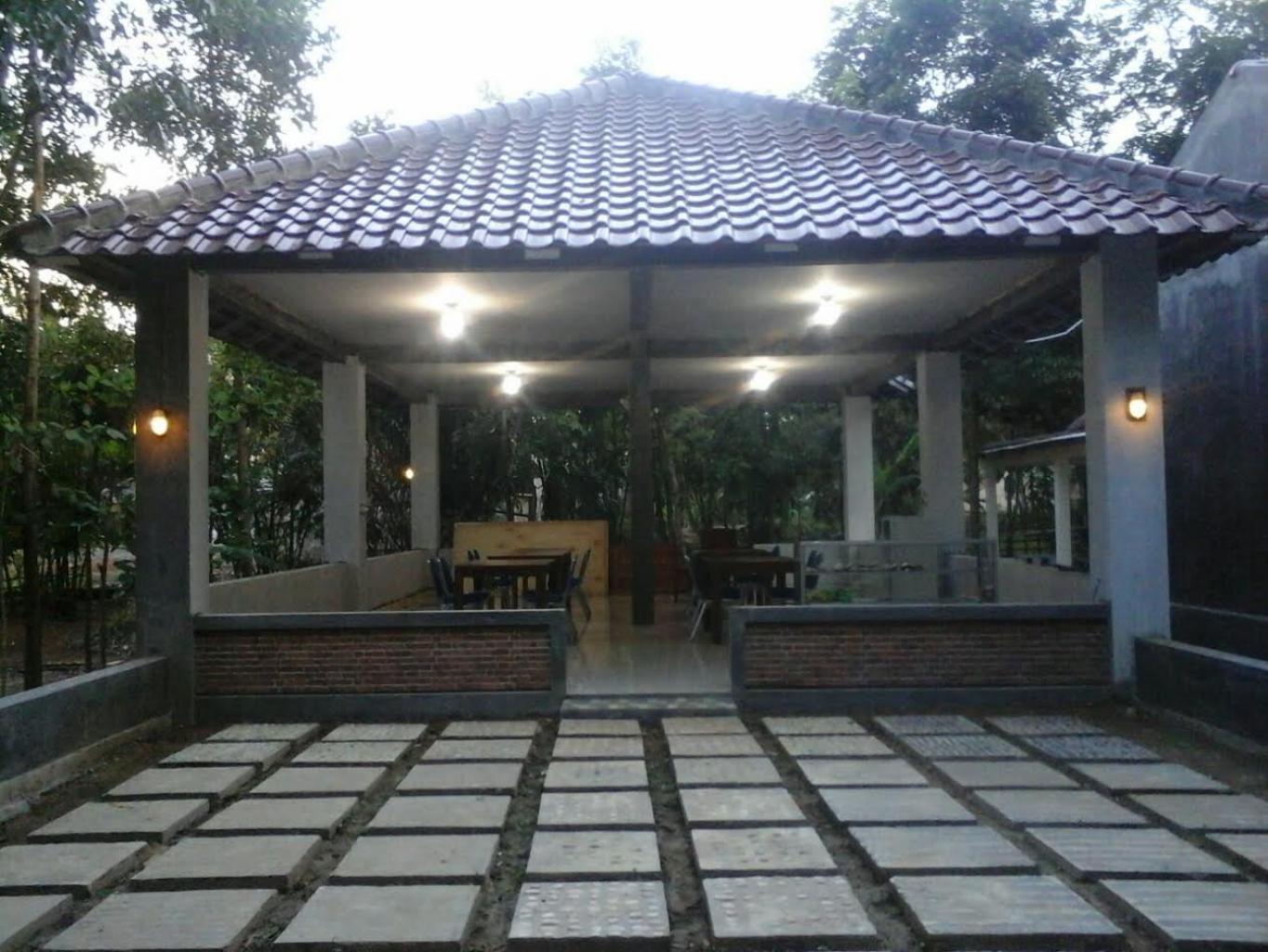 Setya Homestay Tanjung Lesung