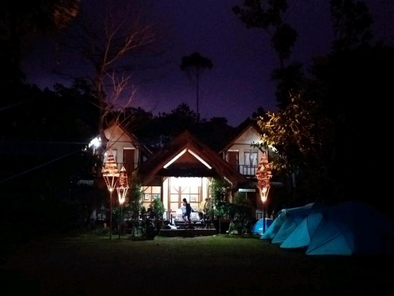 Desa Wisata Saung Ciburial