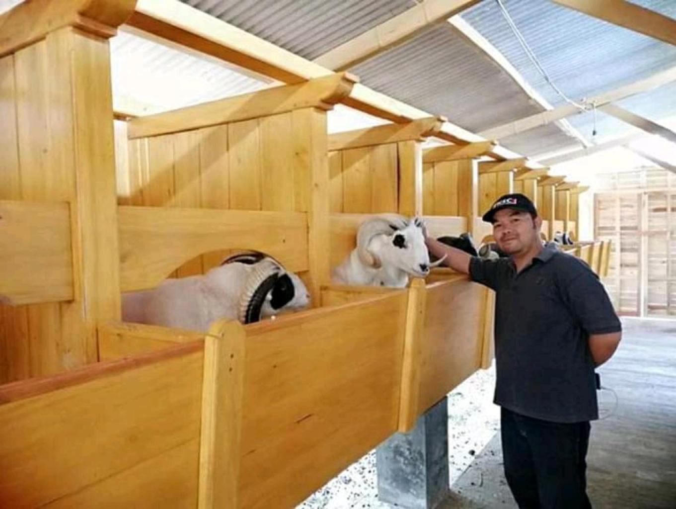 Desa Wisata Saung Ciburial